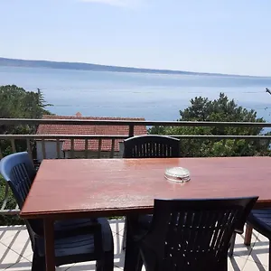 https://apartments-ivanka-stari-grad.hotelinzadar.com